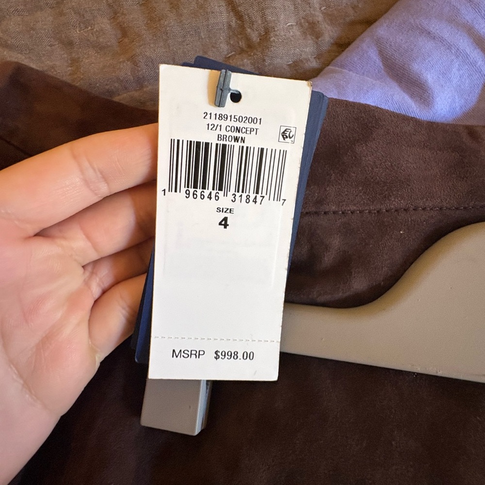 Elegant Brown Ralph Lauren  Suede Skirt - Picture 3 of 5